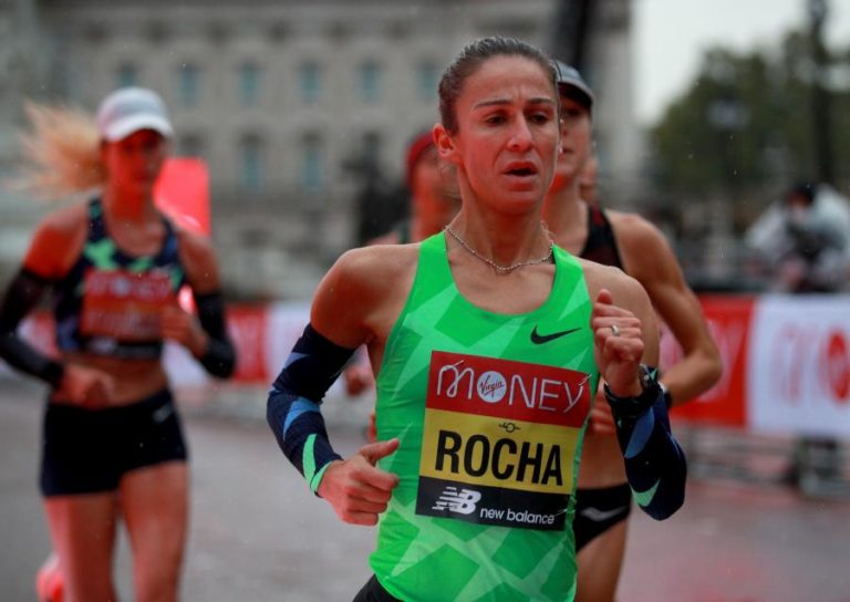 Salomé Rocha e Sporting conquistam títulos nacionais de corta-mato longo feminino