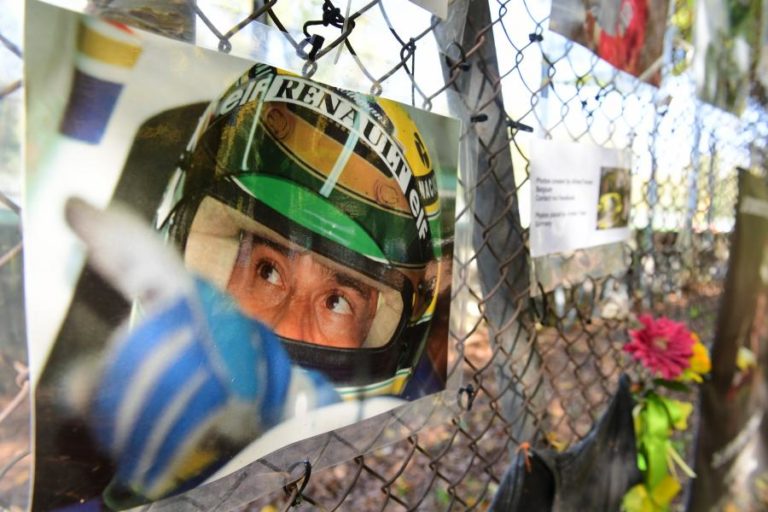 Museu do Grande Prémio de Macau apresenta escultura de Vhils de homenagem a Ayrton Senna