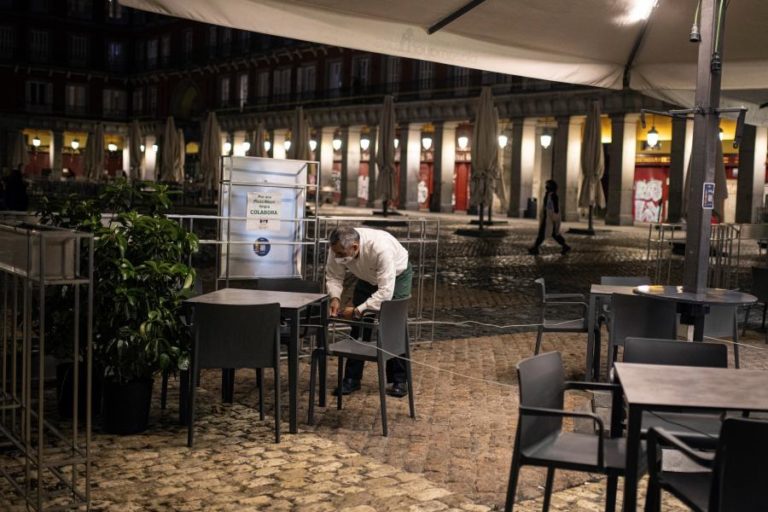 Covid-19: Economia espanhola com queda de 10,8% em 2020