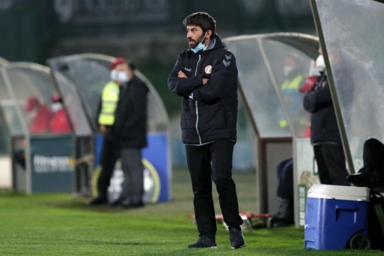 Luís Freire de saída do comando técnico do Nacional