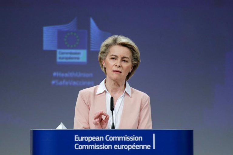 UE e Estados Unidos acordam suspender pesadas tarifas retaliatórias por ajuda à aviação