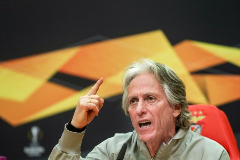 Jorge Jesus adverte que passagem à final da Taça não está assegurada