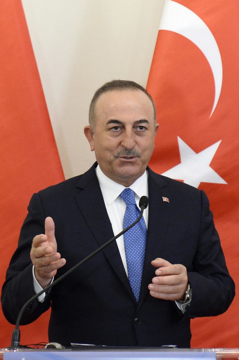 Turquia anuncia retoma das ligações diplomáticas com o Egito