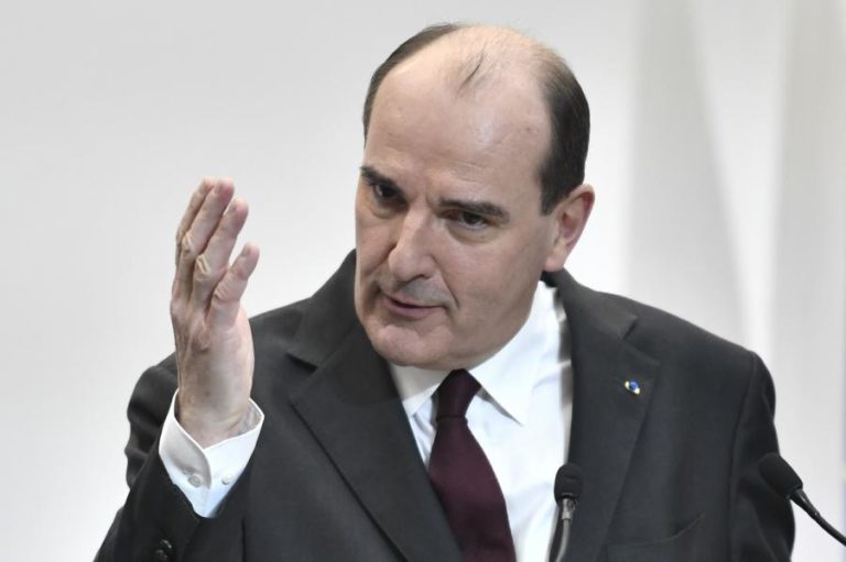 Covid:19: Primeiro-ministro francês quer tomar vacina da AstraZeneca para dar confiança