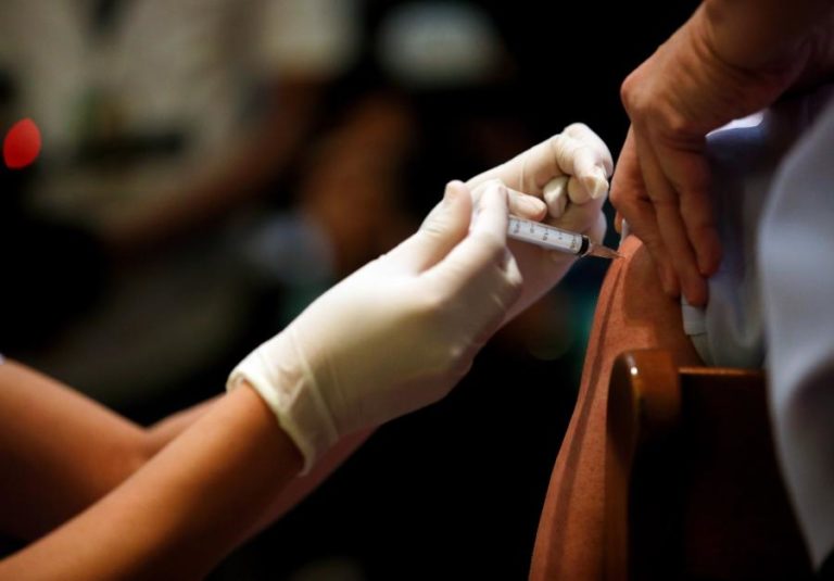 Covid-19: Objetivo é ter 60% dos africanos vacinados até junho – União Africana