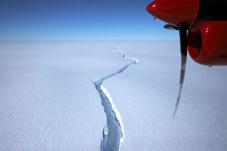 ‘Iceberg’ do tamanho de Londres desprende-se da Antártida