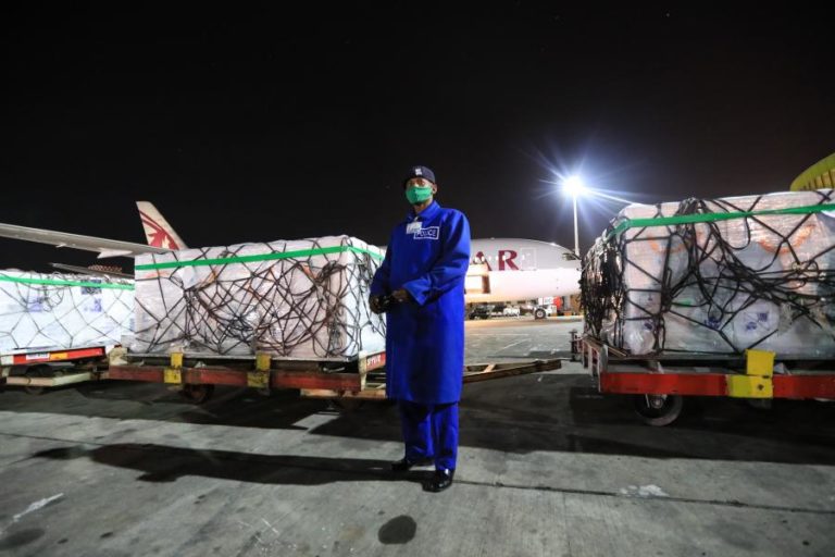 Covid-19: Mais países africanos recebem vacinas contra doença