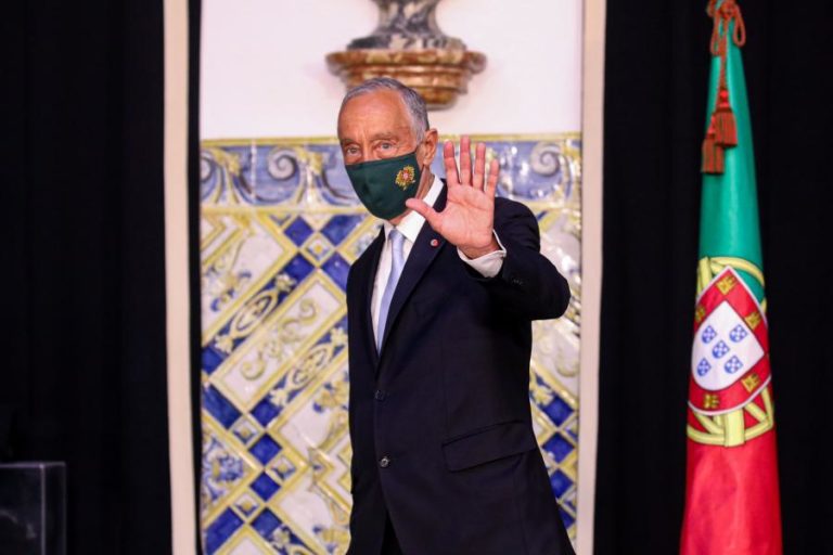 Presidente da República felicita Elvira Fortunato pelo Prémio Pessoa