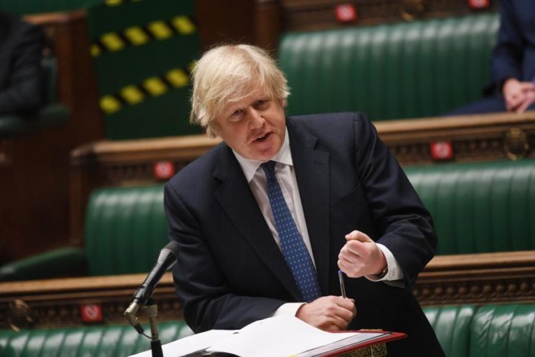 PM britânico expressa preocupação com repressão policial de vigília em Londres