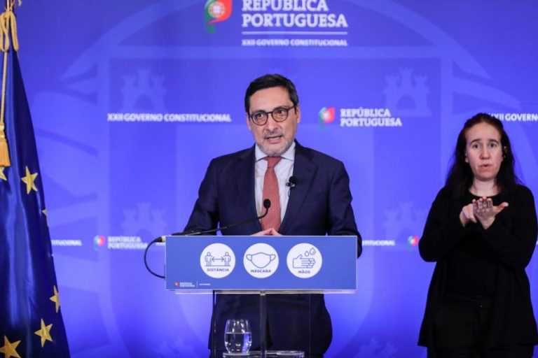 Covid-19: Empresas voltam a poder entregar IVA a prestações