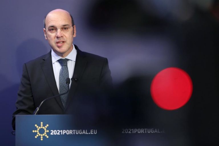 Novo Banco: Moreira Rato confirma ao PCP que Siza participou na venda da Tranquilidade