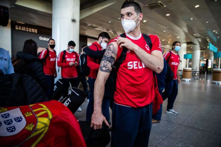 Tóquio2020: Seleção de andebol chega a Portugal com ambição de medalha nos Jogos