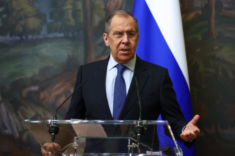 Rússia acusa líderes ocidentais de usarem “diplomacia de falsidades”