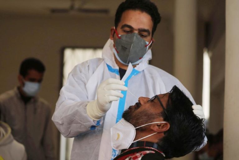 Covid-19: Índia com 199 mortes e mais de 40 mil casos nas últimas 24 horas