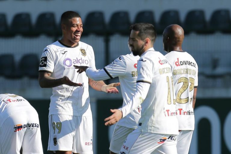 Paços de Ferreira vence Moreirense e reforça quinto lugar