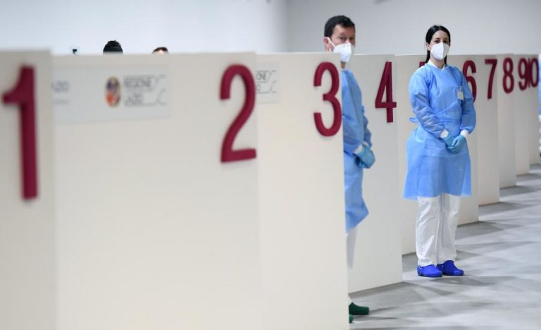 UE/Presidência: Só 4,1% dos europeus já foram totalmente vacinados contra a covid-19