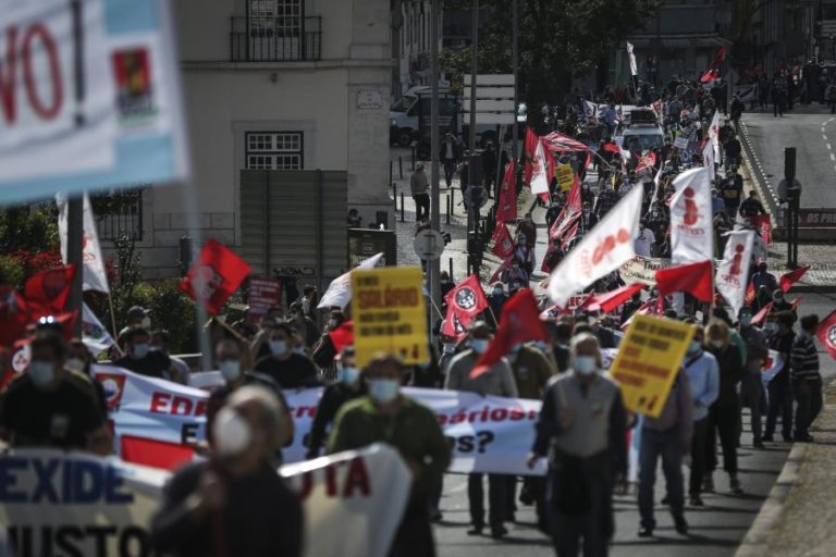 Jovens reivindicam em Lisboa estabilidade laboral e aumento dos salários