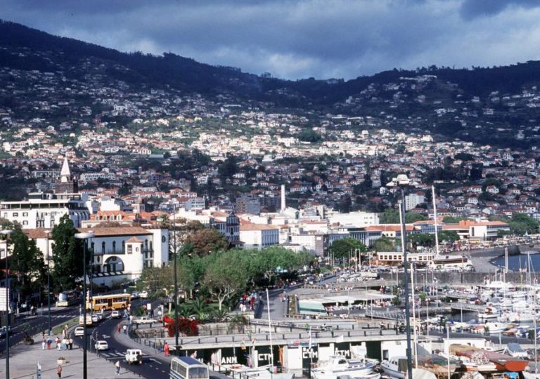 Covid-19: Madeira com 29 novos casos e mais uma morte