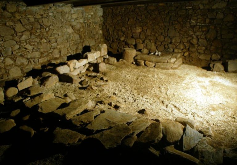 Agentes culturais dizem na AR que “ouro branco” do património está a ser desvalorizado