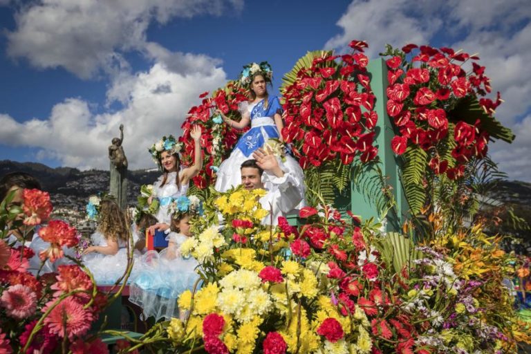 Festa da Flor na Madeira vai decorrer em outubro e volta a ter cortejo alegórico