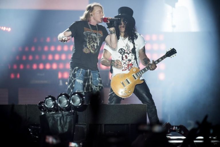 Concerto dos Guns n’ Roses em Portugal volta a ser adiado para 2022