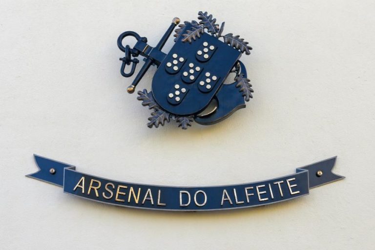 Arsenal do Alfeite volta a ter academia de formação em indústria naval 