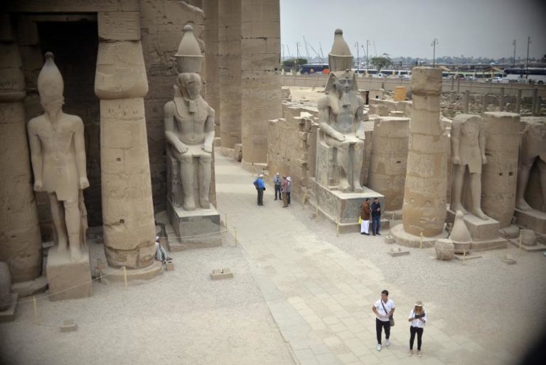 Missão arqueológica egípcia detetou “parte” de uma “cidade perdida” perto de Luxor