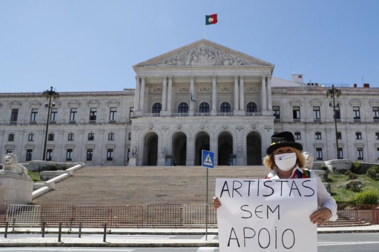 Covid-19: Provedora de Justiça recebeu 40 queixas sobre apoios sociais na Cultura