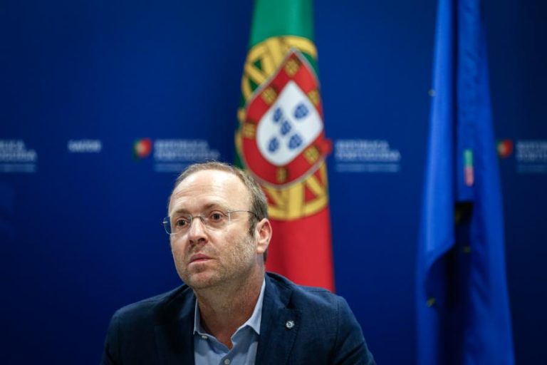 Covid-19: Portugal pode atingir limiar de 120 casos dentro de duas semanas