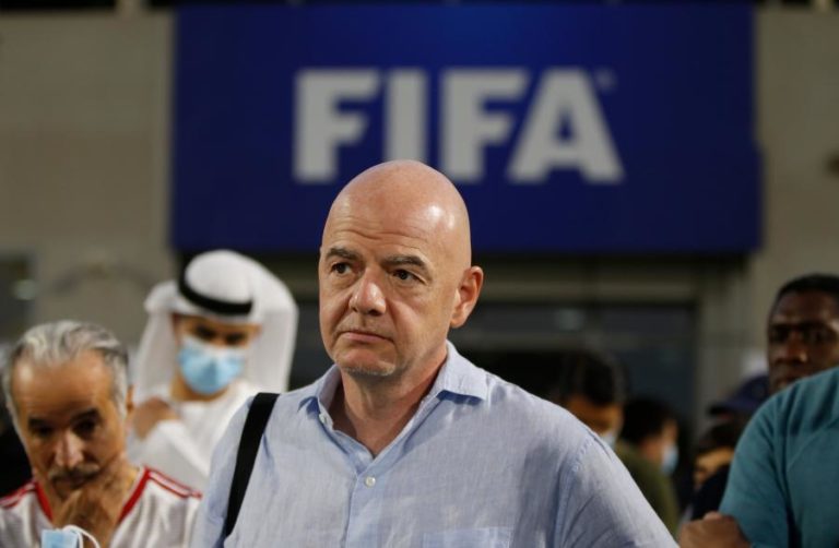 Superliga: FIFA ‘ameaça’ clubes e diz que têm de viver com as “suas escolhas”