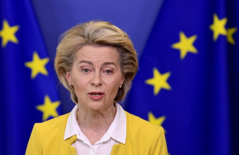 UE/Presidência: Von der Leyen “saúda calorosamente” acordo sobre Lei Europeia do Clima