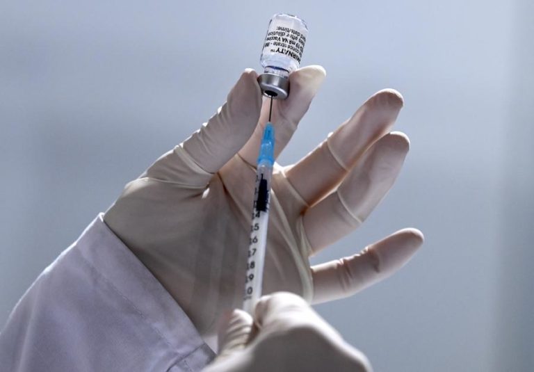 Covid-19: BioNTech admite que será possível vacinar crianças na UE a partir de junho
