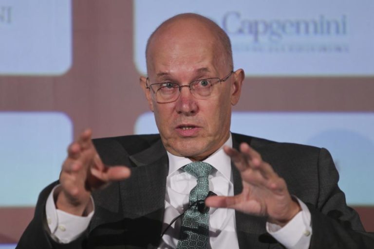 Vítor Bento eleito presidente da Associação Portuguesa de Bancos