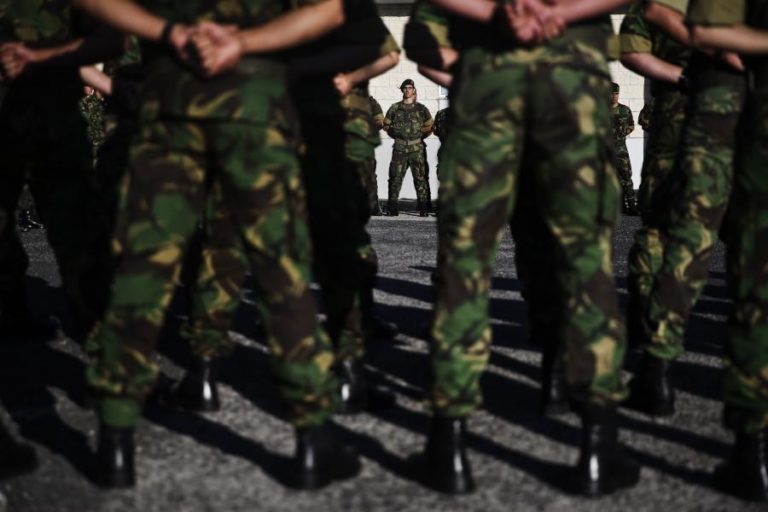 Oficiais das Forças Armadas contra proposta de reforma do Governo