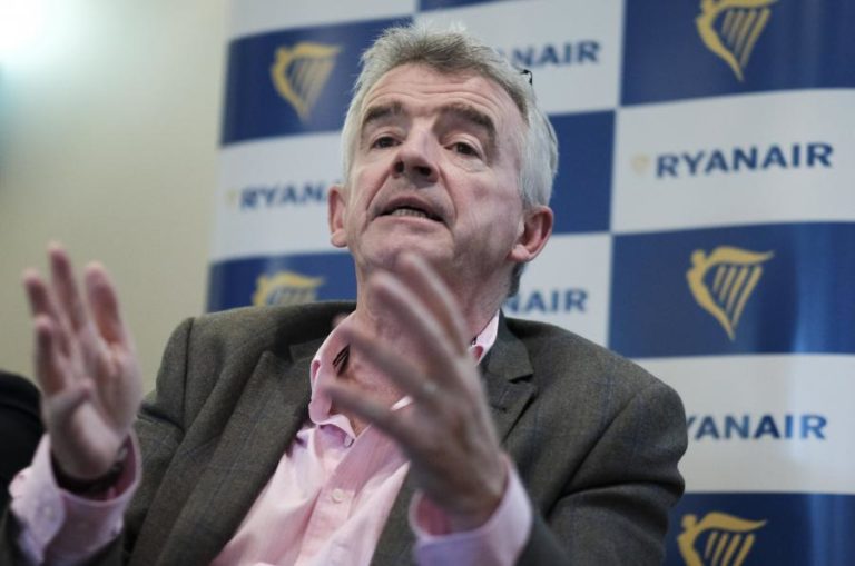 Ryanair critica ministro por “desperdiçar” dinheiro dos contribuintes na TAP