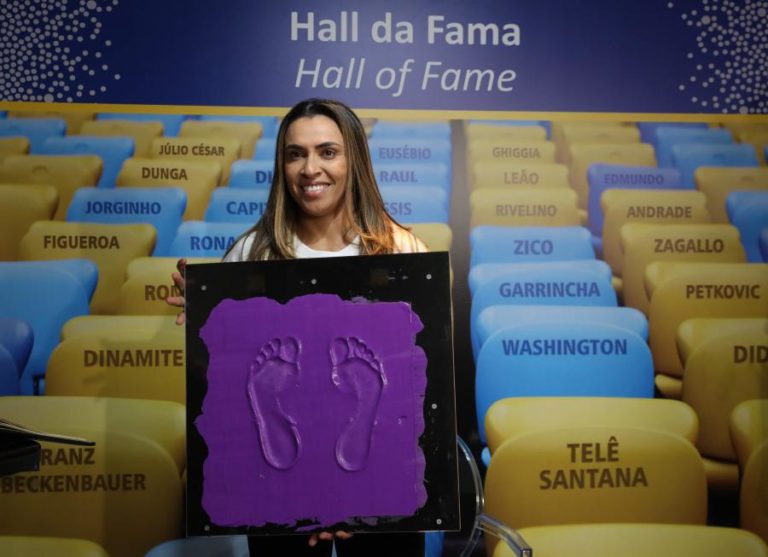 Jogadora Marta inspira filme que quer ser exemplo de superação através do desporto