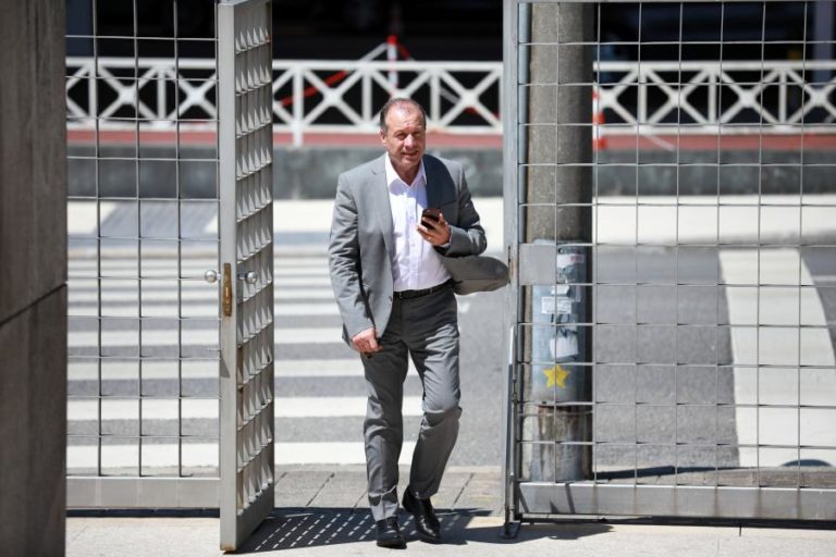 Presidente do Rio Ave pede “superação” para afastar “sobressalto” na classificação