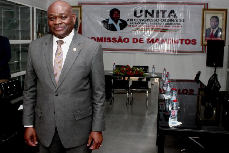 Morreu o deputado angolano da UNITA Raul Danda