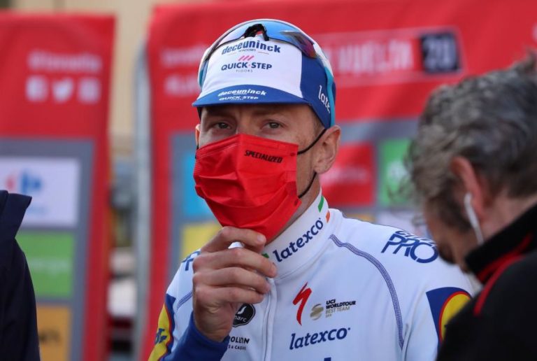 Volta ao Algarve: Sam Bennett é o primeiro líder após vencer ao ‘sprint’