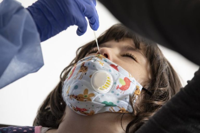 Covid-19: Pandemia custou 3.240,9 milhões de euros entre janeiro e abril de 2021