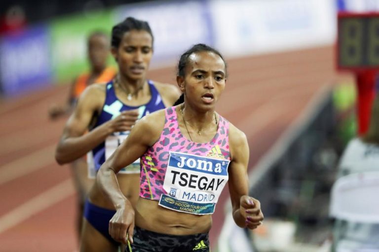 Etíope Tsegay faz na Maia melhor marca mundial nos 10.000 metros femininos