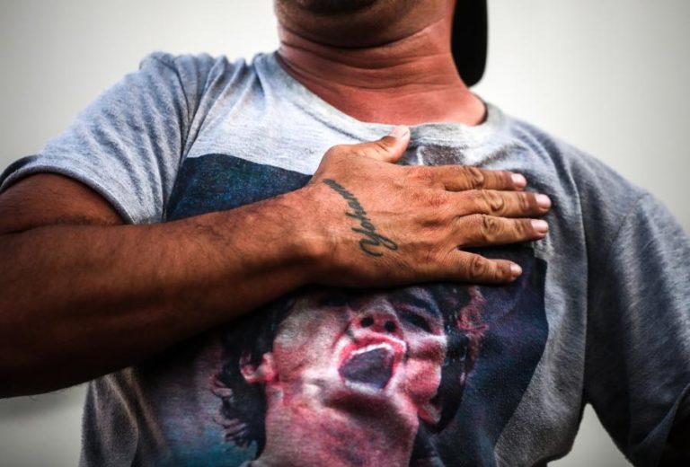 Equipa médica acusada de homicídio doloso de Diego Maradona