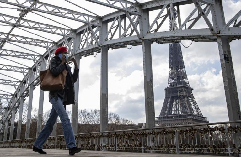 PIB da França cai 0,1% no 1.º trimestre, em vez de crescer 0,4% como previsto