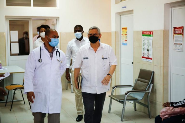 Covid-19: Presidente cabo-verdiano destaca papel dos mais de mil enfermeiros na pandemia