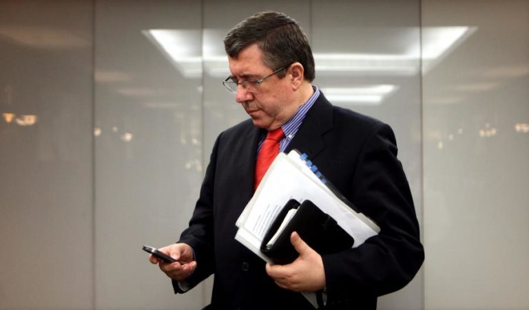Presidente da República condecorou Jorge Coelho a título póstumo