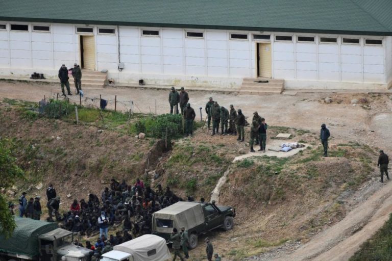 Espanha já devolveu a Marrocos 2.700 pessoas que entraram em Ceuta