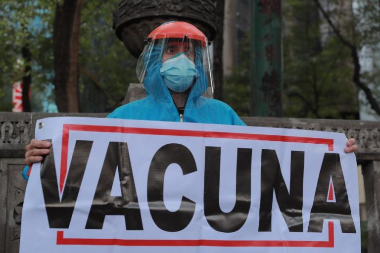 Covid-19: México com 460 mortos e 3.821 casos nas últimas 24 horas