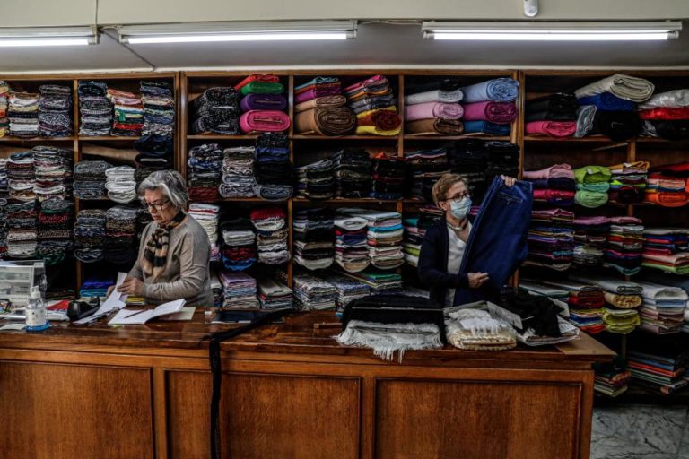 Portugal é 3.º país da UE com maior percentagem de trabalhadores acima dos 64 anos – Pordata