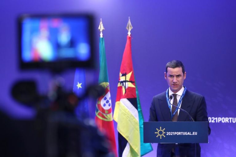 Direção de informação da RTP repudia declarações de João Galamba