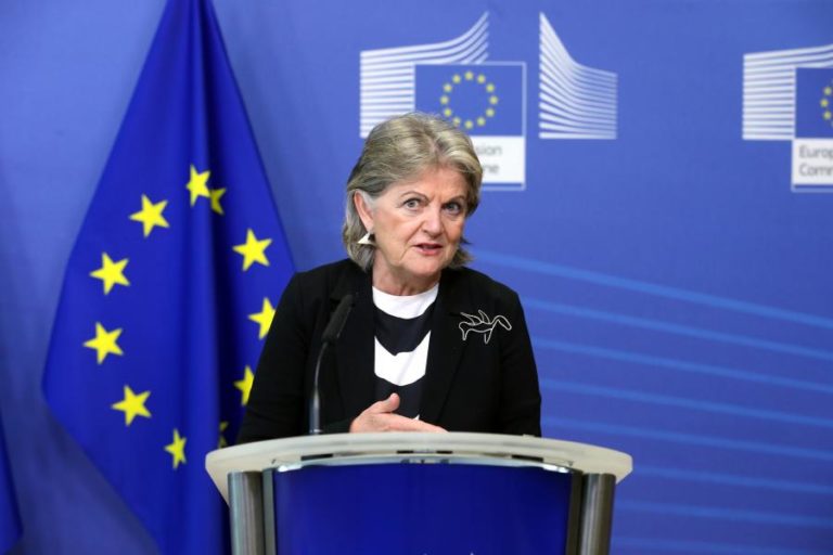 UE/Presidência: Ritmos “diferentes”dos planos nacionais devem alinhar-se até ao verão